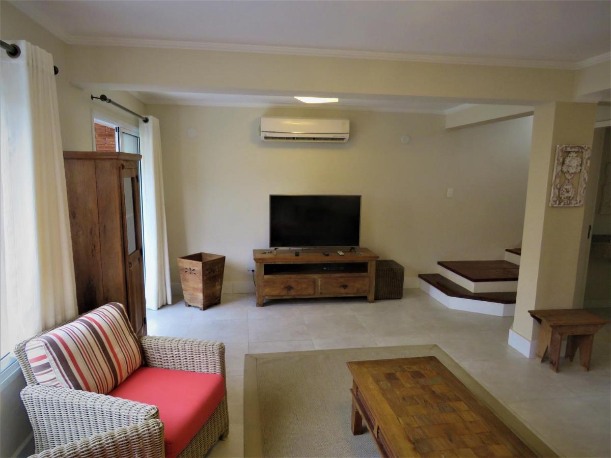 Casa Em Condominio Com Vista Para O Mar อิลญาเบลา ภายนอก รูปภาพ